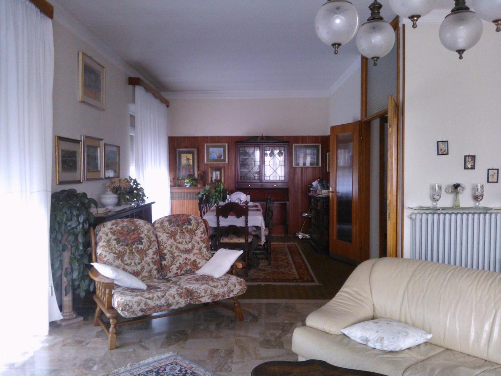 Il Glicine Bedizzole